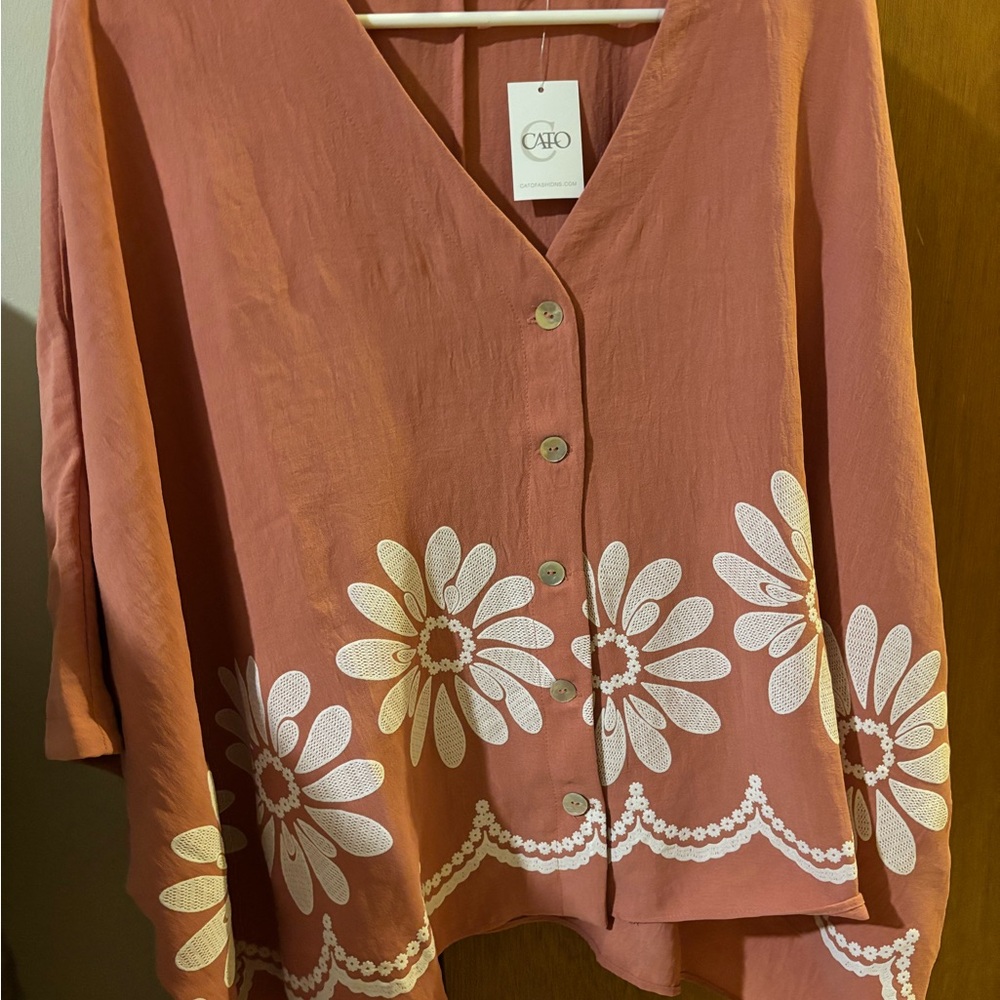 Women’s Cato Mauve Floral Button-Up Blouse Size Large NWT